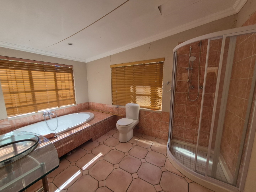 Commercial Property for Sale in Hartbeespoort Rural North West